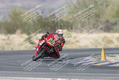 media/Oct-30-2025-Racers Edge (Thu) [[dabbdaf680]]/3-B Group/Session 5 (Turn 6)/